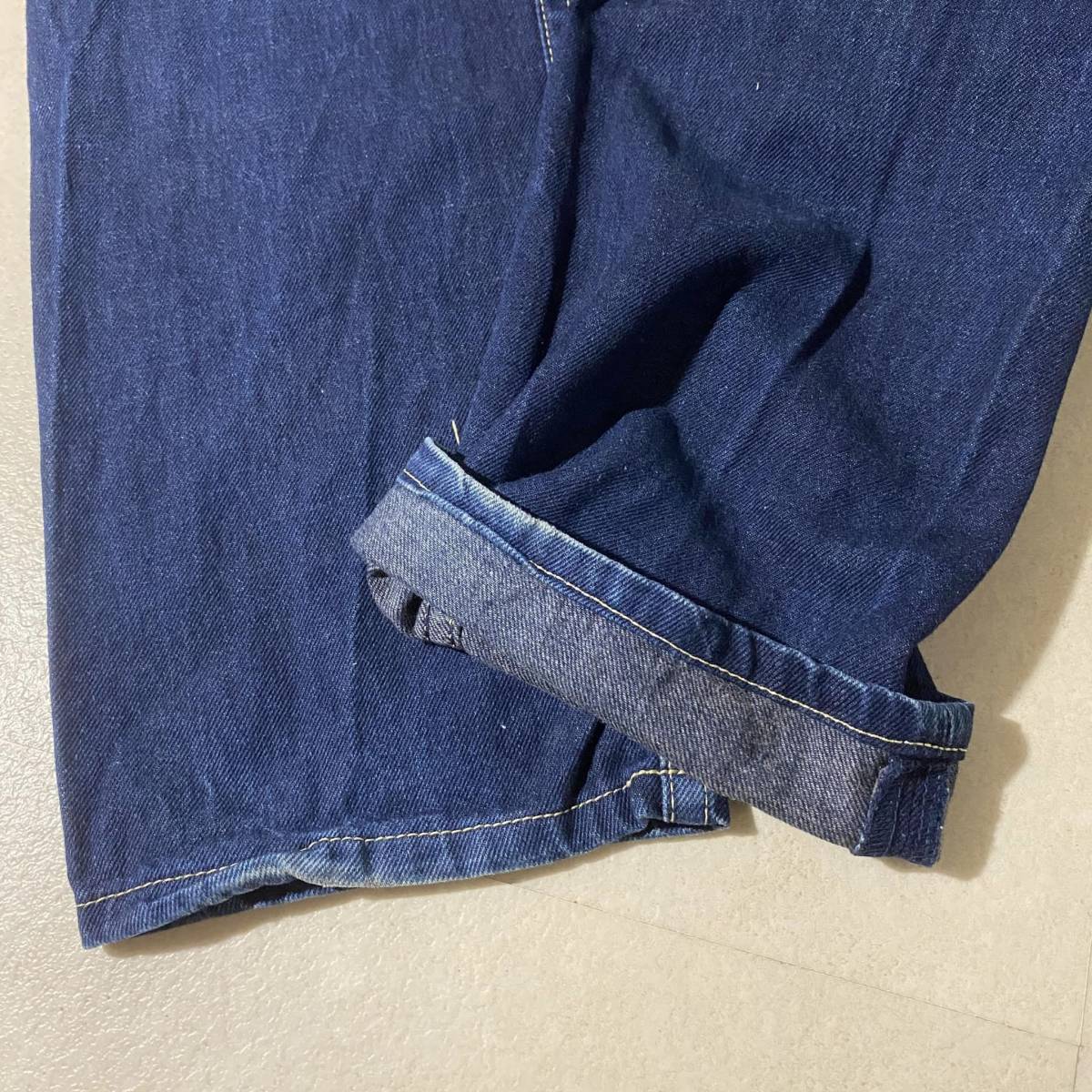 Levi’s リーバイス 901 デニムパンツ ジーンズ ボタンフライ ローライズ 濃紺 日本製【30】_画像6