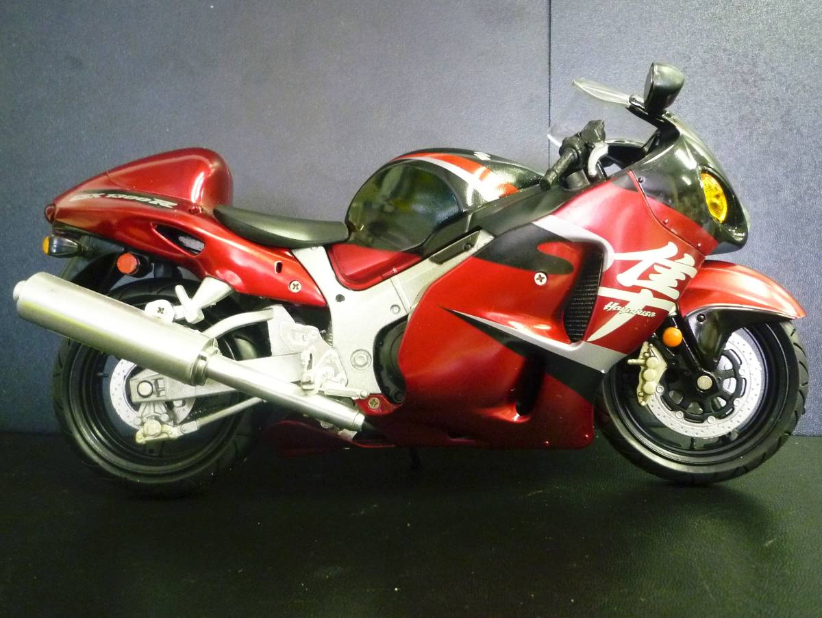 1/12 スズキ GSX-R1300R ハヤブサ SUZUKI GSX R1300R 隼 HAYABUSA　GSX1300R レッド／ブラック　2005 鈴木自工 　ニューレイ NewRay_画像2