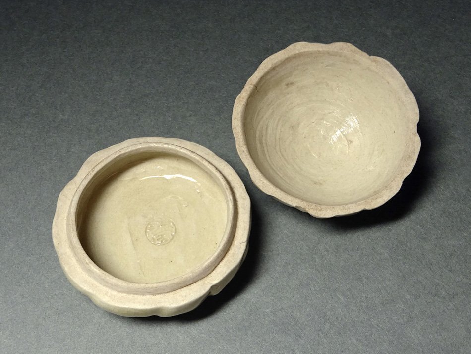 慶應◇近代京焼の名工【四代清風与平】作黄均釉陶製香合共箱 慶應◇近代京焼の名工【四代清風与平】作黄均釉陶製香合共箱