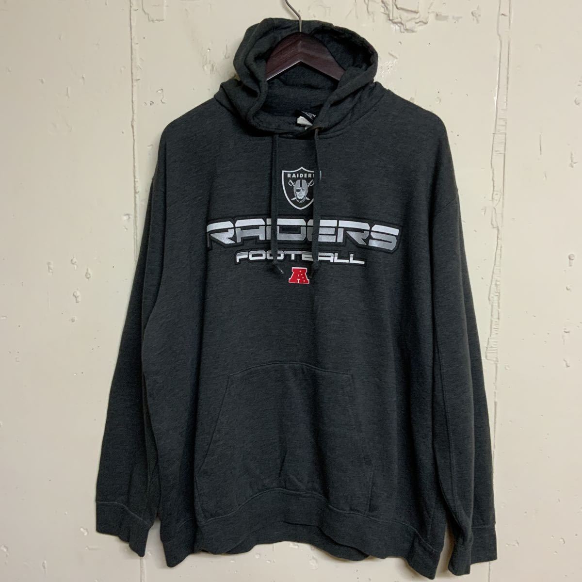 NFL TEAM APPAREL ラスベガスレイダース古着スウェットパーカーメンズ2XL