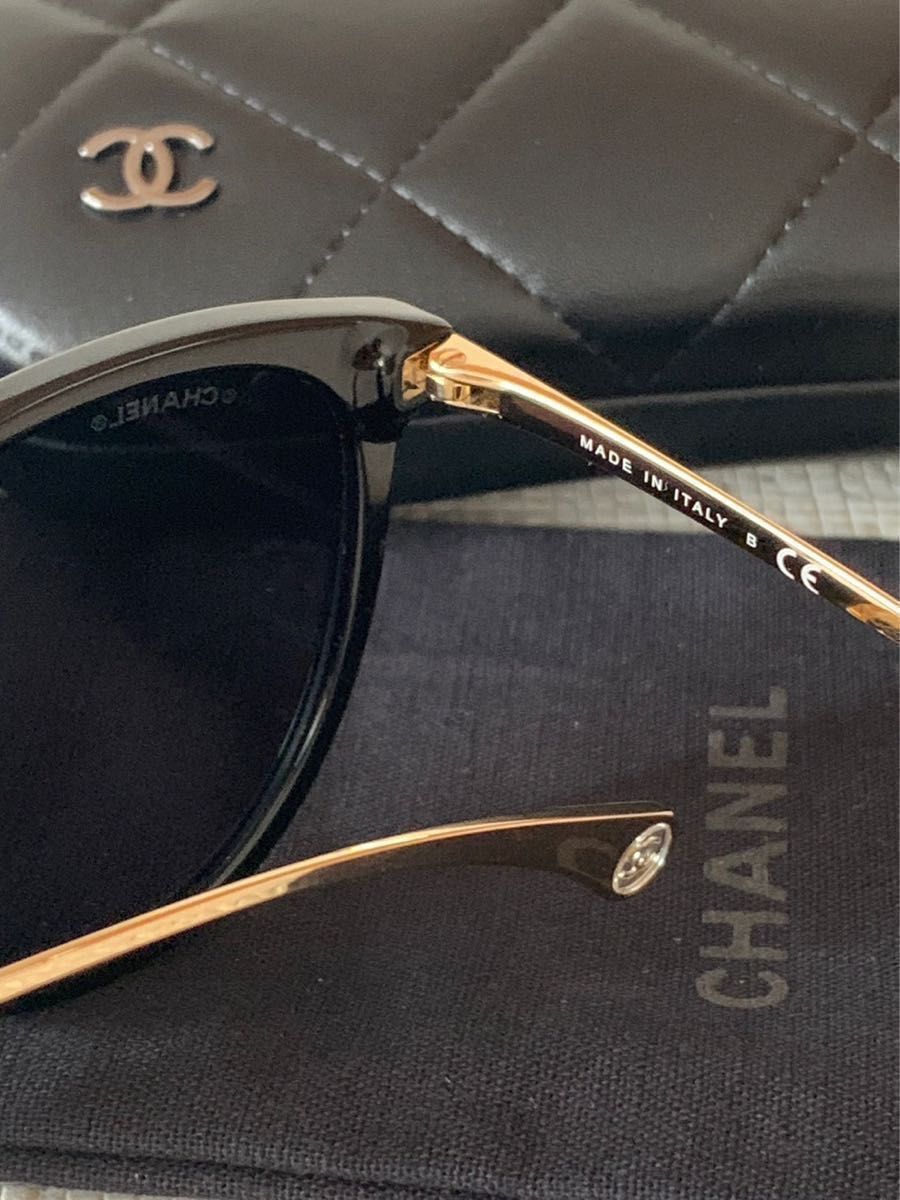 シャネルCHANEL キャットアイ サングラス 5459A