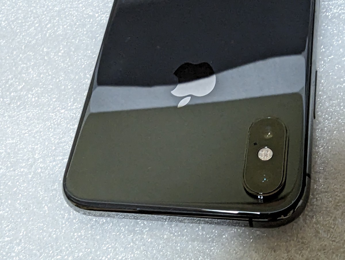 極上美品 SIMフリー iPhone XS 64GB スペースグレイ 液晶とバッテリー