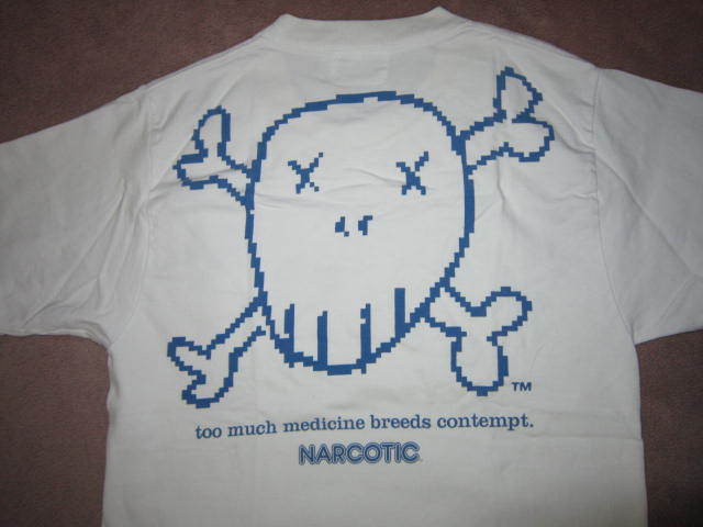  super-discount prompt decision! Doumoto Tsuyoshi put on! NARCOTIC Narcotic Skull short sleeves T-shirt white S.. skull 