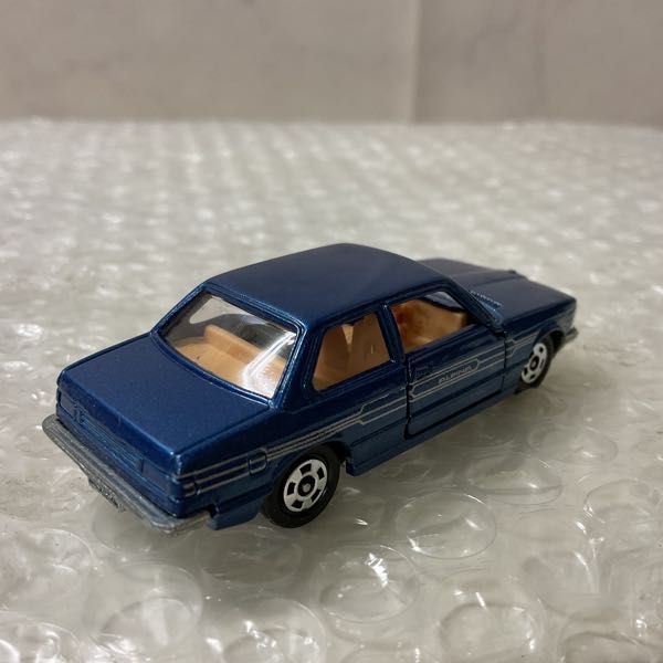 未開封 TOMICA トミカ BMW 320i 緑色 Yahoo!オークション - 1円〜 赤箱トミカ BMW 320i 日本製