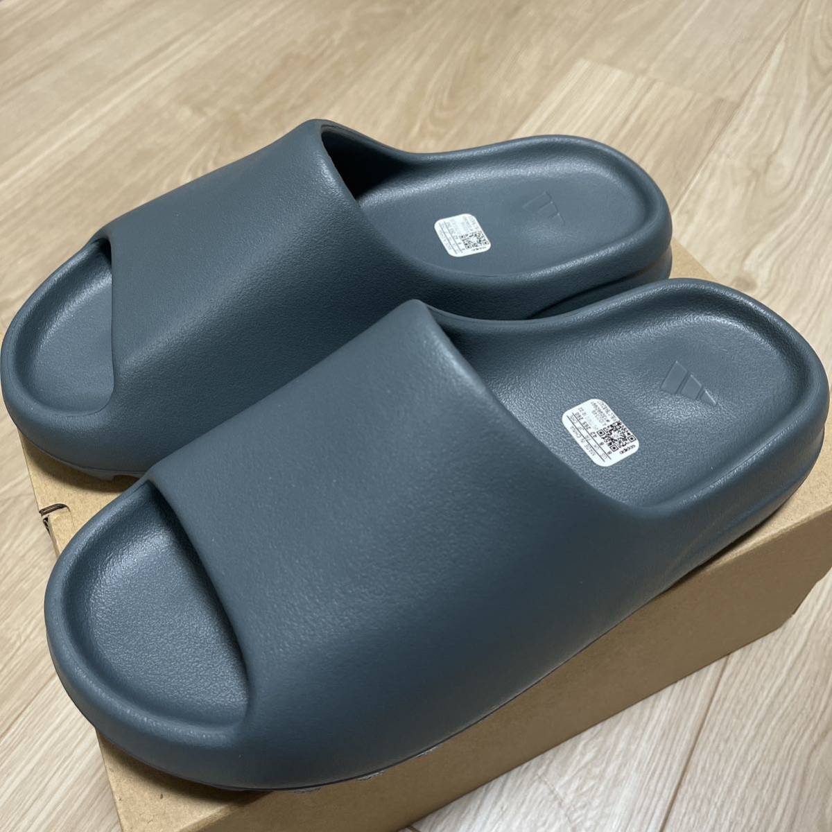 競売 YEEZY 【新品未使用】adidas Slide/アディダス スレートマリン