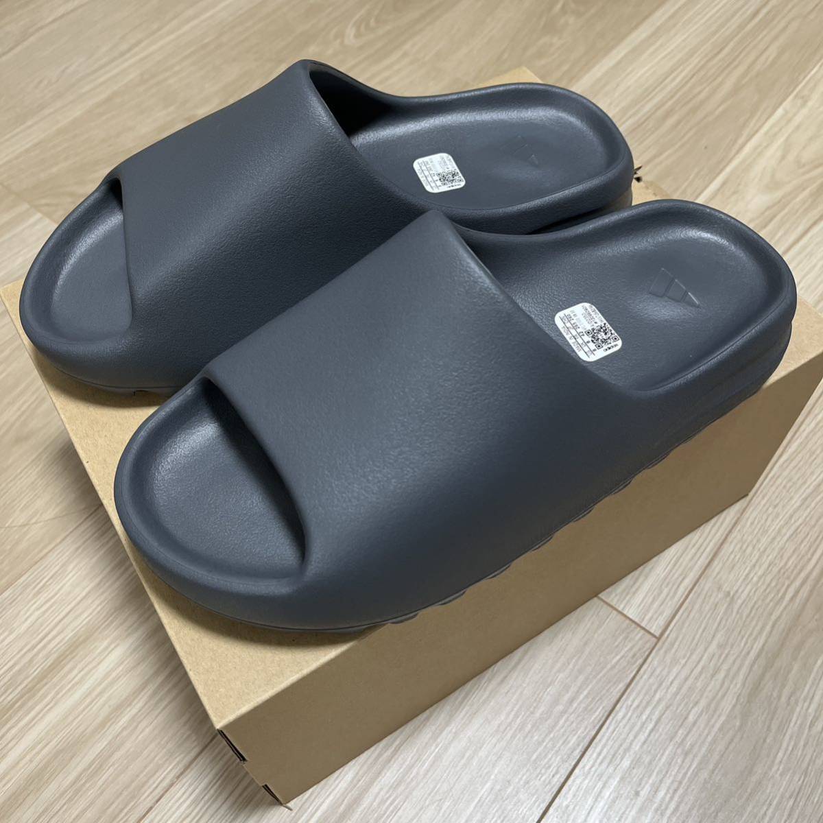 待望☆】 YEEZY adidas Slide/アディダス グレー Grey/スレート Slate イージースライド 26.5cm 