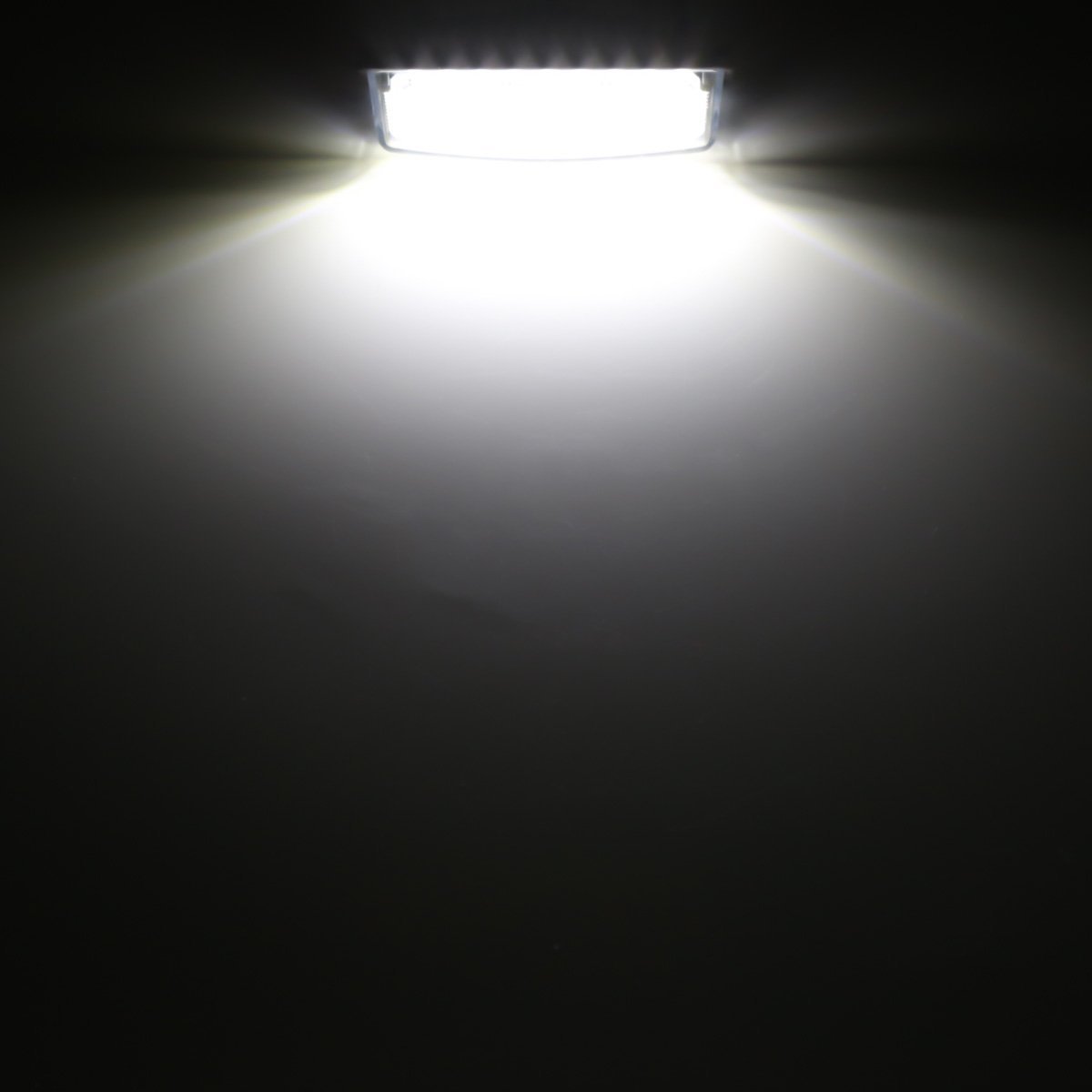 E52 エルグランド C25/C26 セレナ LEDライセンスランプ ナンバー灯 R-209_画像3