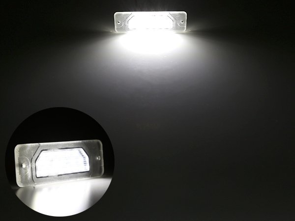 Y33 グロリア セドリック シーマ LED ライセンスランプ R-404_画像3