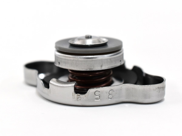 ホライゾン UBS69GWH ラジエターキャップ ターボ車 NTK 日本特殊陶業 日本製 H6.2～H8.12_画像4