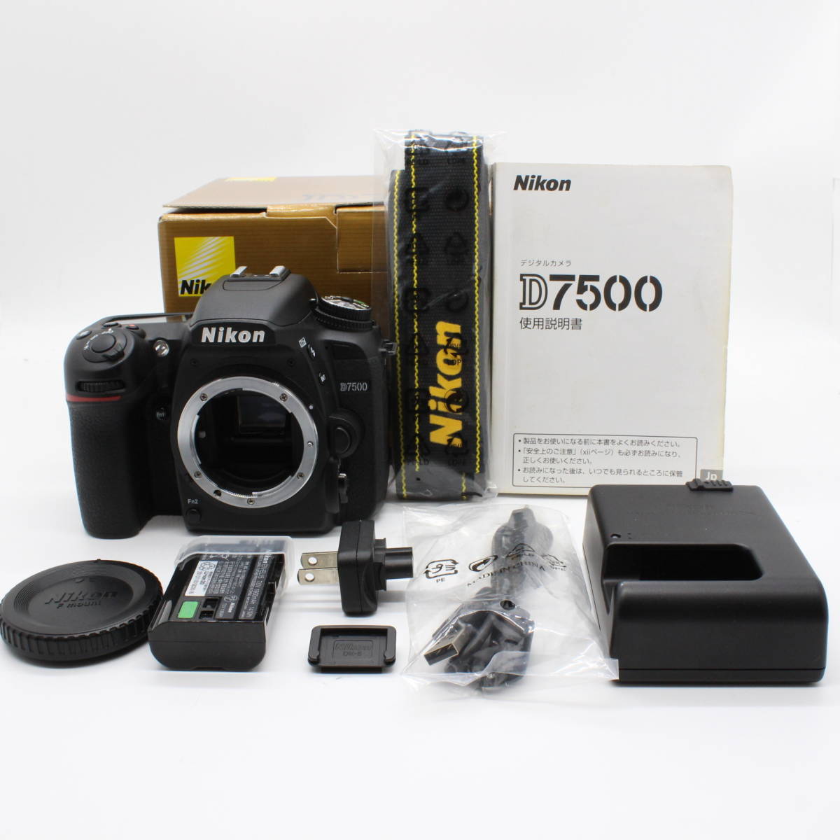 大きい割引 ☆美品☆ショット数19,417☆Nikon D7500 ボディ デジタル