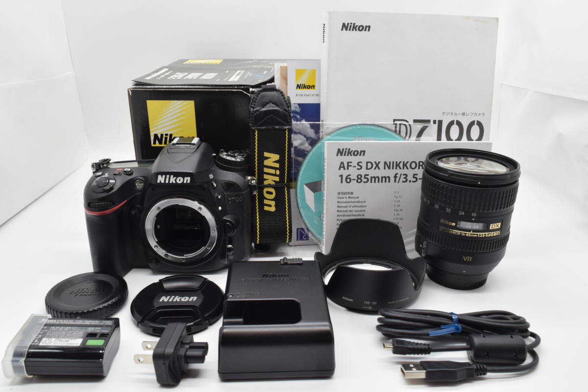 ベストセラー ☆美品☆Nikon デジタル一眼レフカメラ☆2256 レンズ