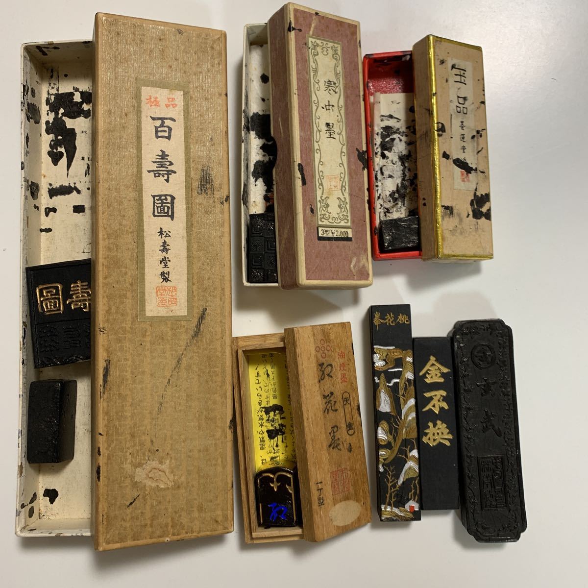 再出品無し☆中国 金不換徽州墨廠製・ 玄武寧楽玄林堂監製・ 丹霞峯 桃