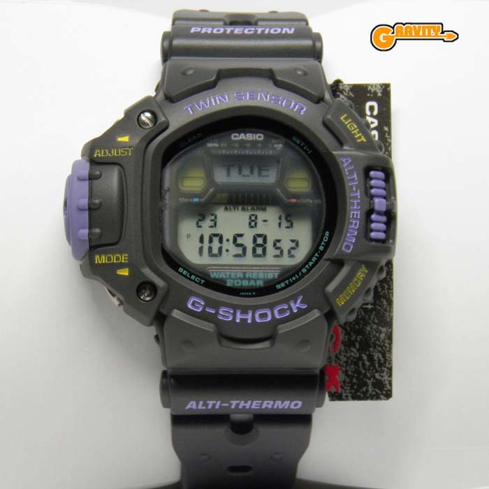 G-SHOCK買取のGRAVITY◇未使用◇DW-6700J-6 SKYFORCE（スカイフォース）紫 ツインセンサー内臓　気圧・温度計測機能 CASIO/G-SHOCK_画像1