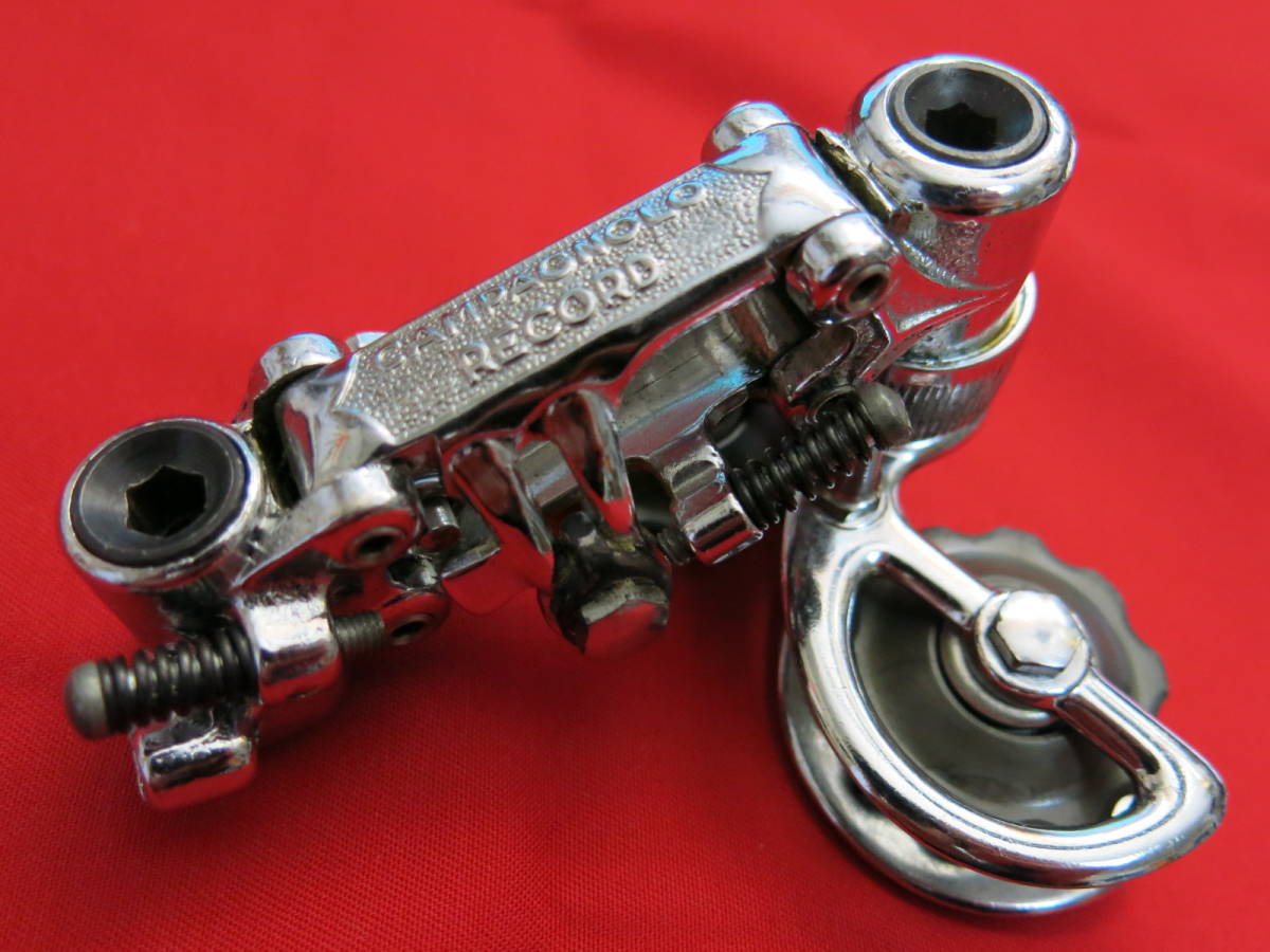 RD-00677 9227 カンパニョーロ CAMPAGNOLO 鉄RECORD リア RD-00677 9227 カンパニョーロ CAMPAGNOLO 鉄RECORD リア