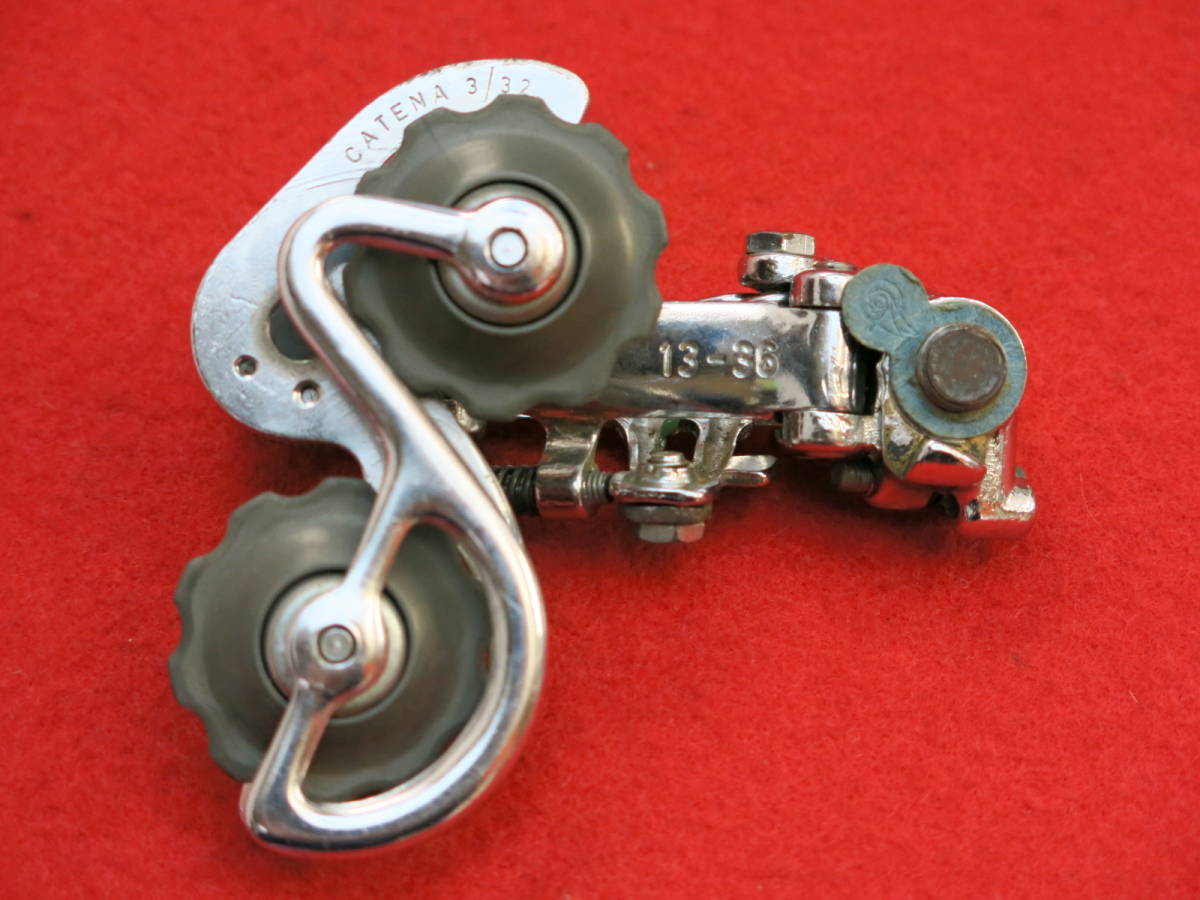 RD-00677 9227 カンパニョーロ CAMPAGNOLO 鉄RECORD リア RD-00677 9227 カンパニョーロ CAMPAGNOLO 鉄RECORD リア