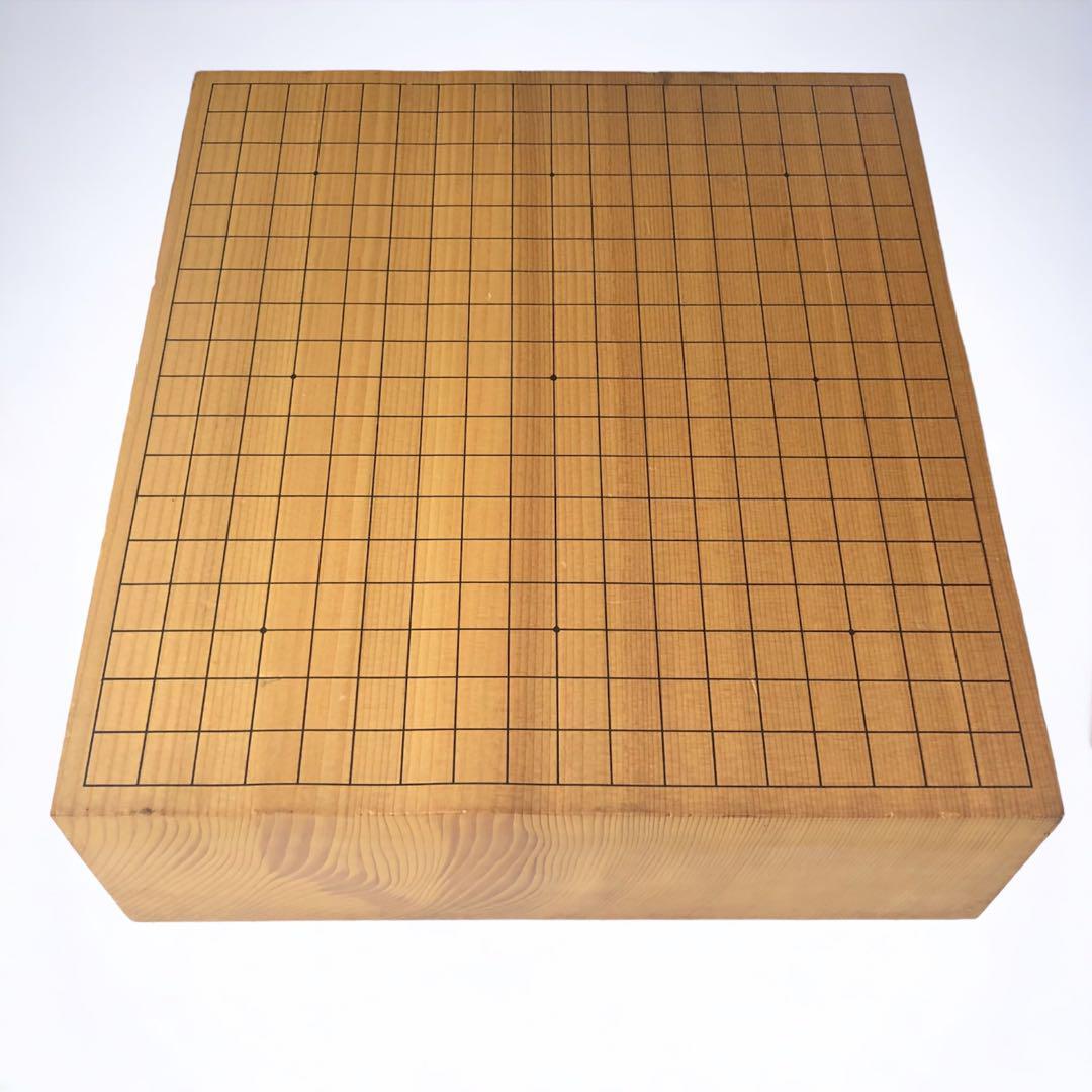 ヤフオク! - 良品 高級囲碁盤 天板柾目 木口柾目 脚付へそ有 蛤碁石セ...
