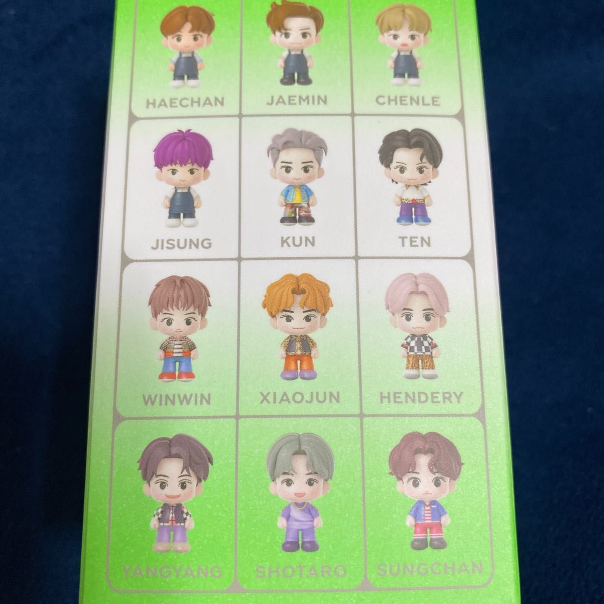 NCT ccomaz フィギュア WayV セット トレカ 威神 CD NCT ccomaz フィギュア WayV セット トレカ 威神 CD