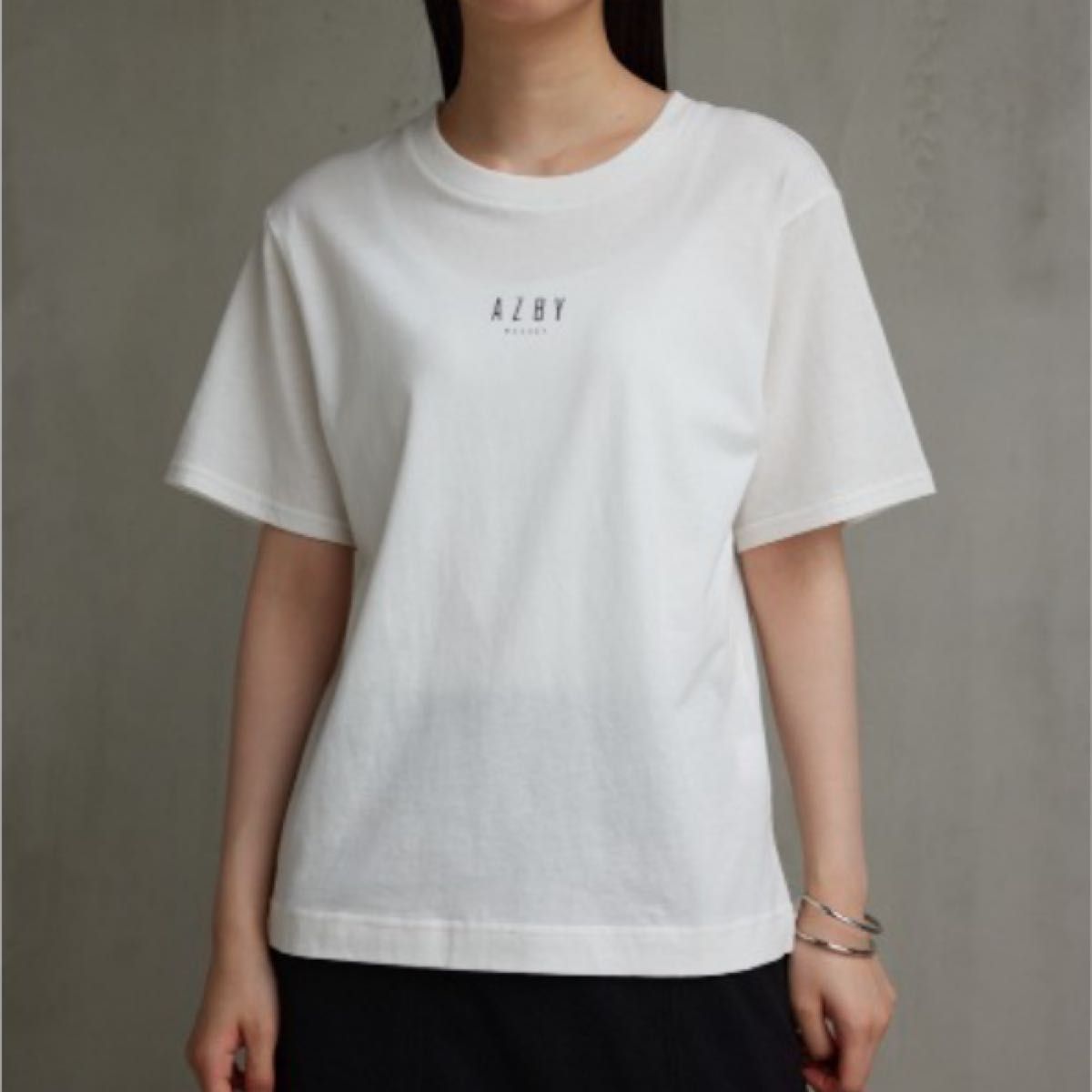 Azul by moussy フロントロゴクルーネックプリントTEE