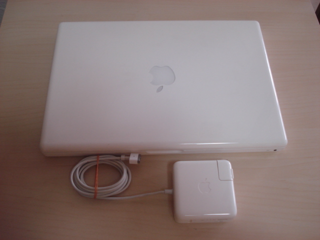 [送料無料 即決] Apple MacBook 13inch Early 2009 A1181 SSD 120GB USED