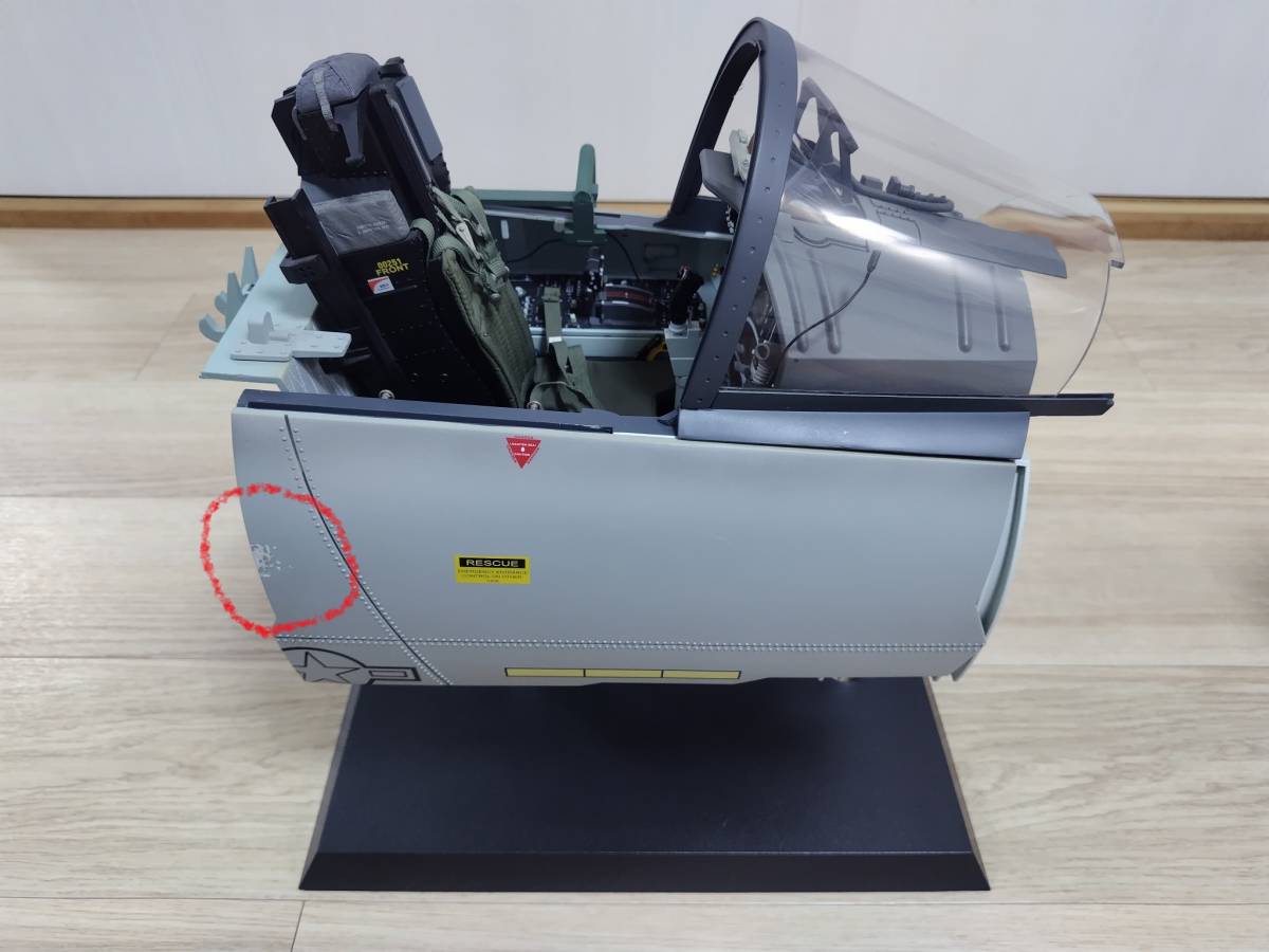 1/6 エリートフォース F-15C イーグル コクピットとパイロットの 1/6 エリートフォース F-15C イーグル コクピットとパイロットの