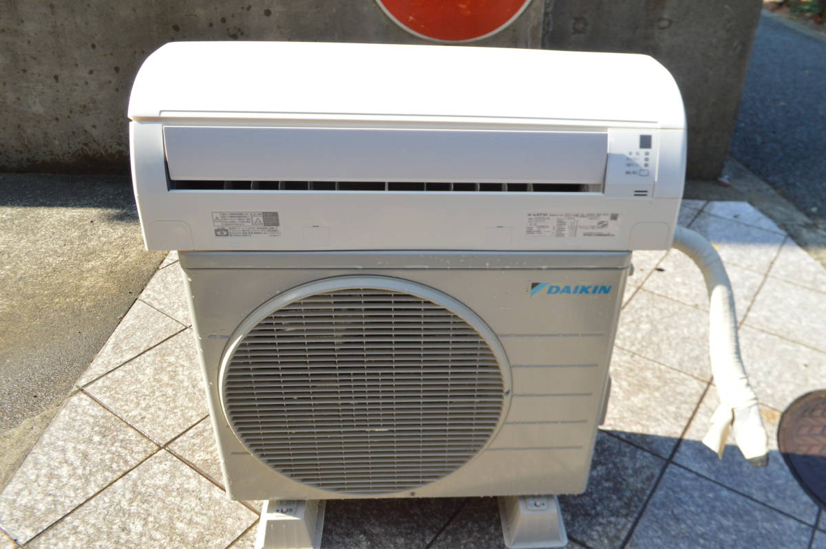 C273 A 1000円スタート 比較的美品 動作品 DAIKIN ダイキン F22XTES-W