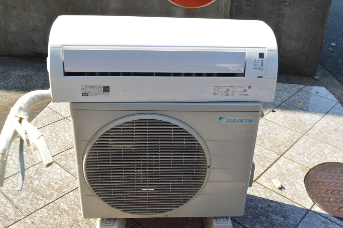 C274 B 1000円スタート 比較的美品 動作品 DAIKIN ダイキン F22XTES-W