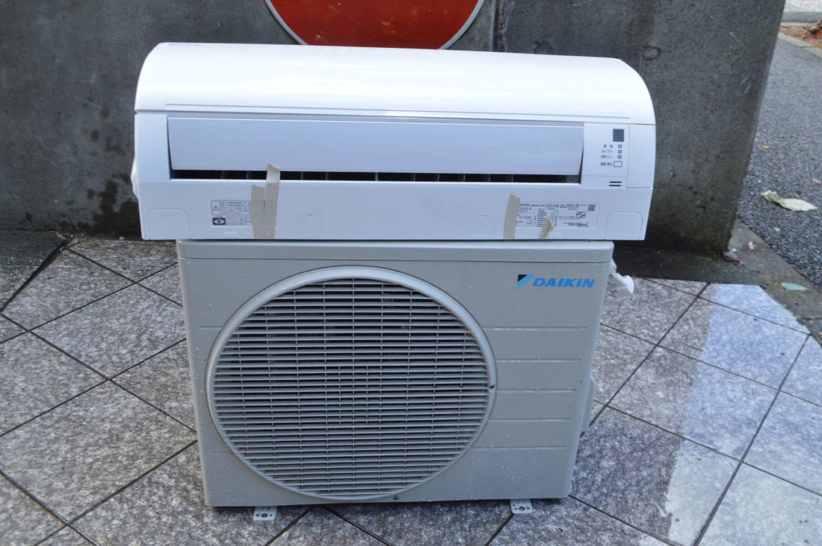 C300 1000円スタート 比較的美品 動作品 DAIKIN ダイキン F22XTES-W