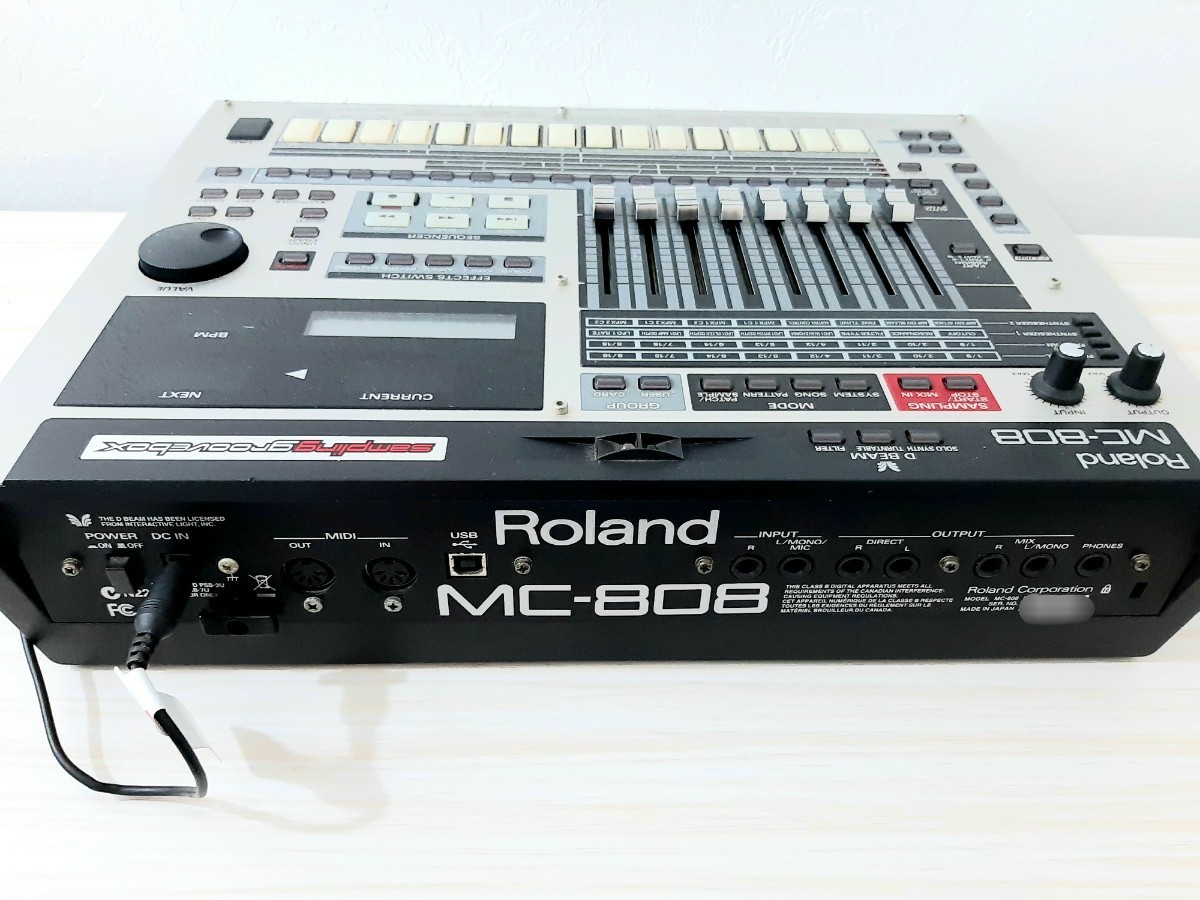 すぐ発送！お買い得！Roland MC-808 サンプリング グルーブボックス リズムマシン 音響機材 ローランド　動作品　中古品_画像6