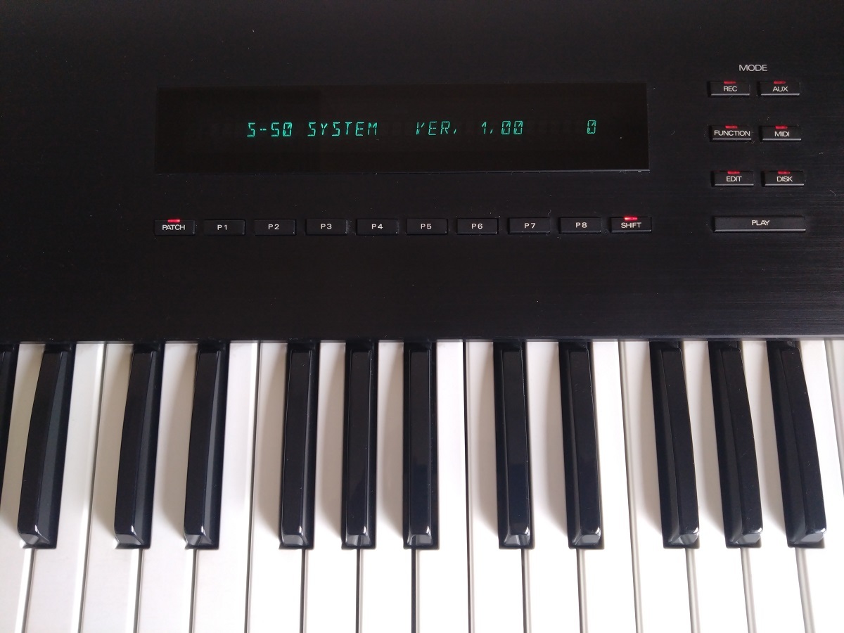 サンプリングキーボードRoland S-50 中古、音声出力改良品_画像2