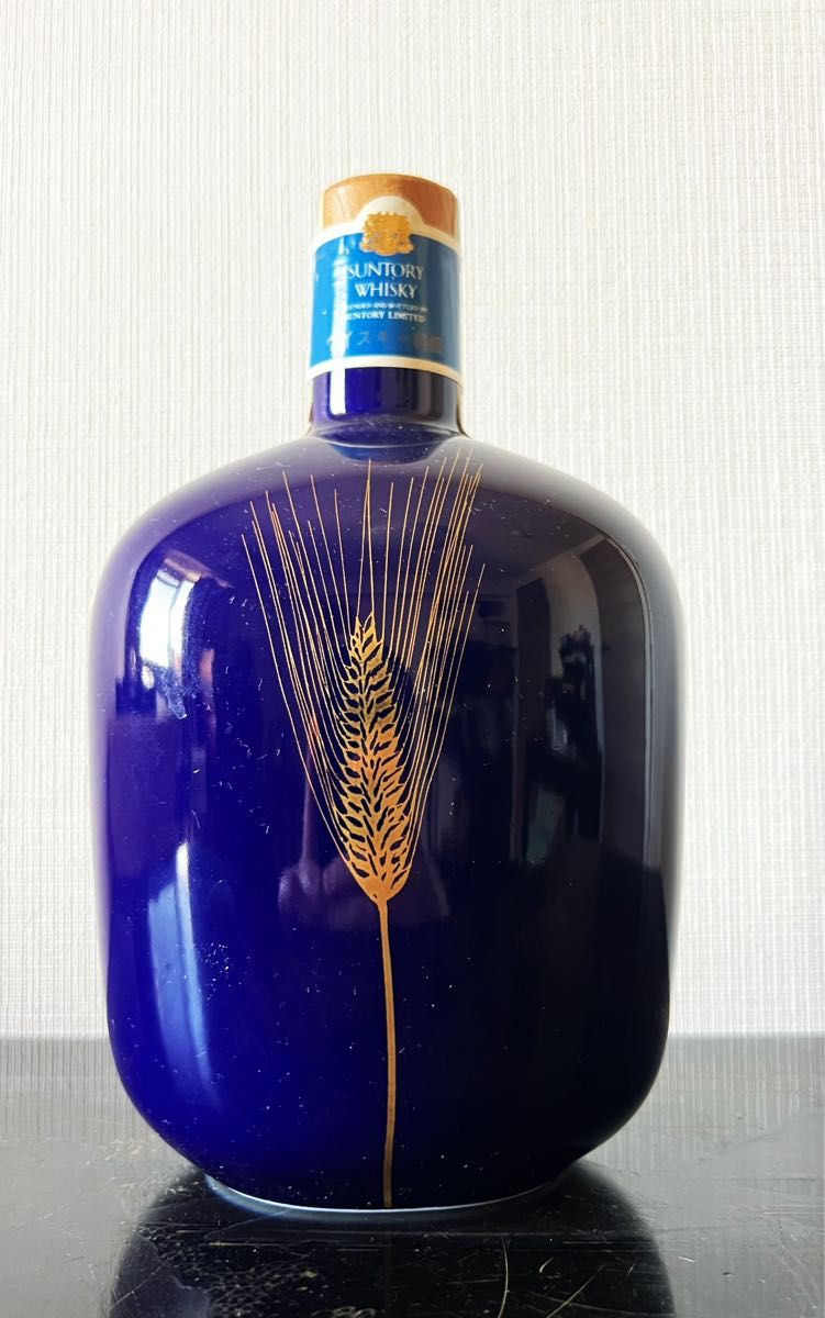 未開栓 ウイスキー ニッカ 鶴 白 陶器ボトル 760ml/43度 未開栓 ウイスキー ニッカ 鶴 白 陶器ボトル 760ml/43度