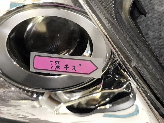 ラクティス NCP100/NCP105/SCP100 純正 後期 右 ヘッドライト/ランプ ハロゲン レベライザー 刻印J ICHIKOH 52-189 トヨタ(131498)_画像4