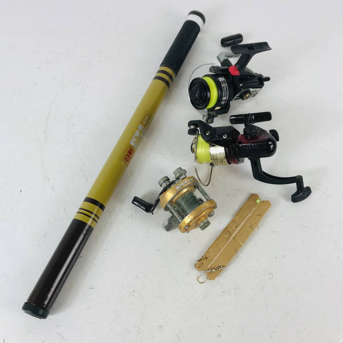 NA2411 日新グラスロッド 渓水 釣具 釣竿 リール MEGATECK1000 Daiwa
