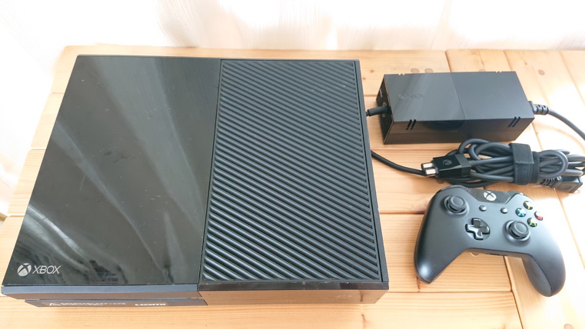 XBOX ONE CONSOLE model 1540 本体 中古 エックスボックスワン