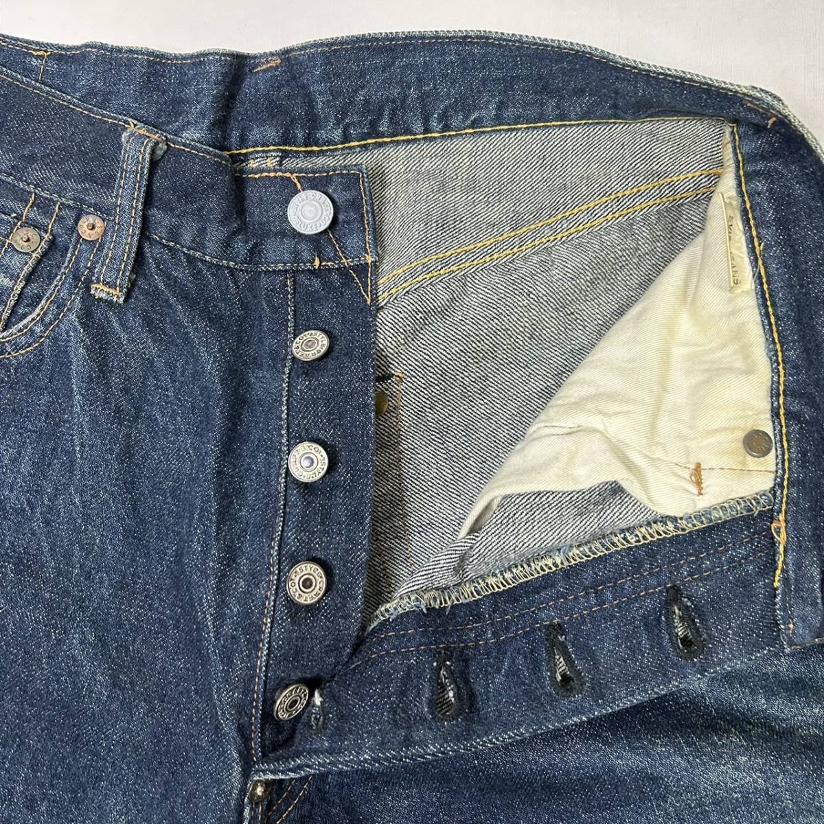 貴重 初期 牛パッチ 正規品 EVISU JEANS エヴィス エビス 貴重 初期 牛パッチ 正規品 EVISU JEANS エヴィス エビス