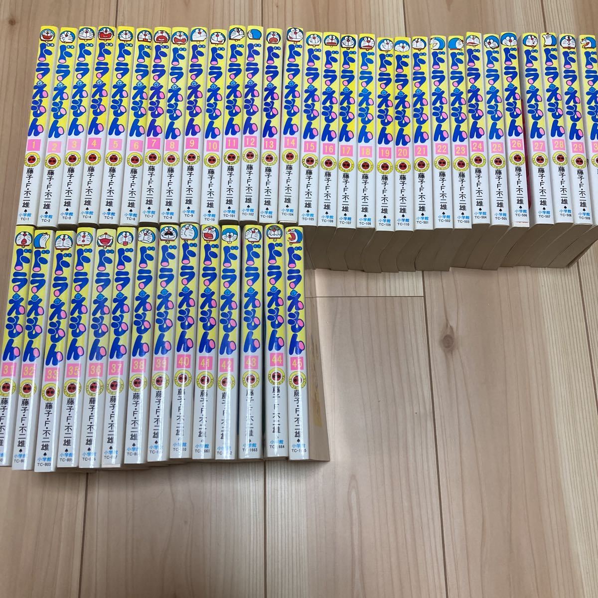 全商品オープニング価格! ドラえもん 全巻 藤子・F・不二雄 1-45巻