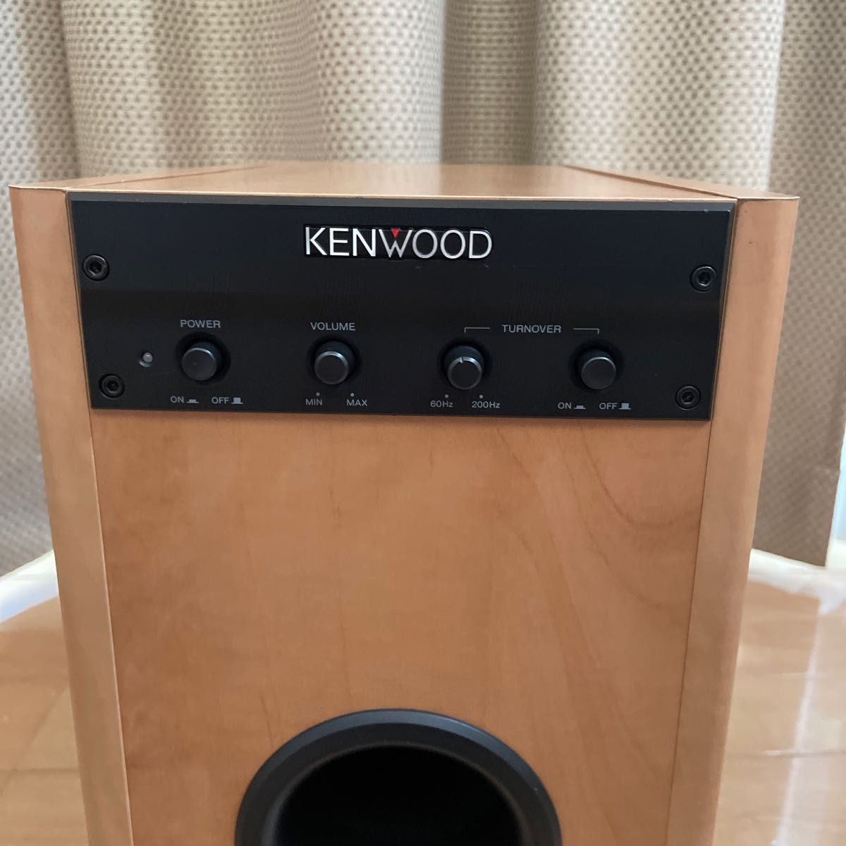 新しい季節 美品 KENWOOD アンプ内蔵サブウーハー SW-508ES スピーカー