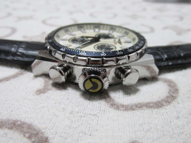 《美品》SECTOR　セクター280　腕時計　型押し 本革ベルト(新品)　スイス　100M　可動品　（※洗浄・除菌・殺菌・抗菌済み）_画像5