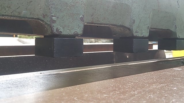 手動 2m プレス切断機 シャーリング 板金切断機 (刃の状態良好 手動 2m プレス切断機 シャーリング 板金切断機 (刃の状態良好