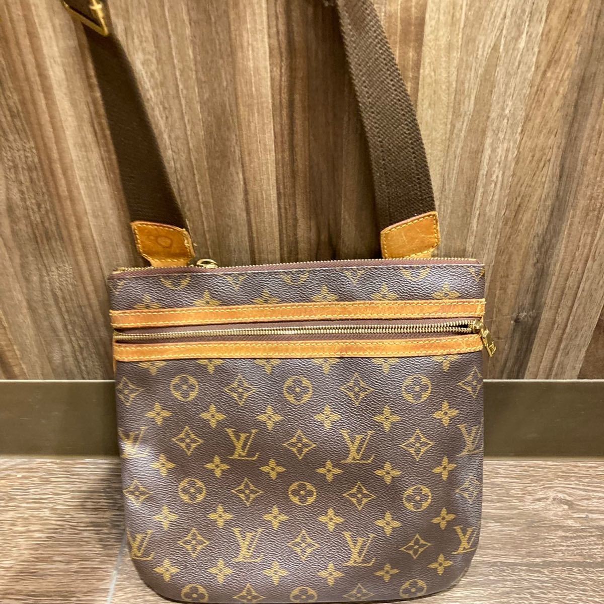 LOUIS VUITTON ヴィトン バッグ ポシェット ボスフォール ❤︎人気❤︎-