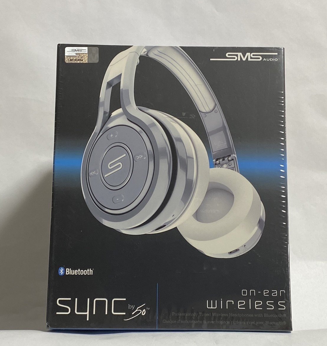 未開封品 SMS Audio エスエムエスオーディオ SMS-BTWS-SLV-01-GP SYNC Bluetooth Wireless On-Ear Headphones クール・シルバー_画像1