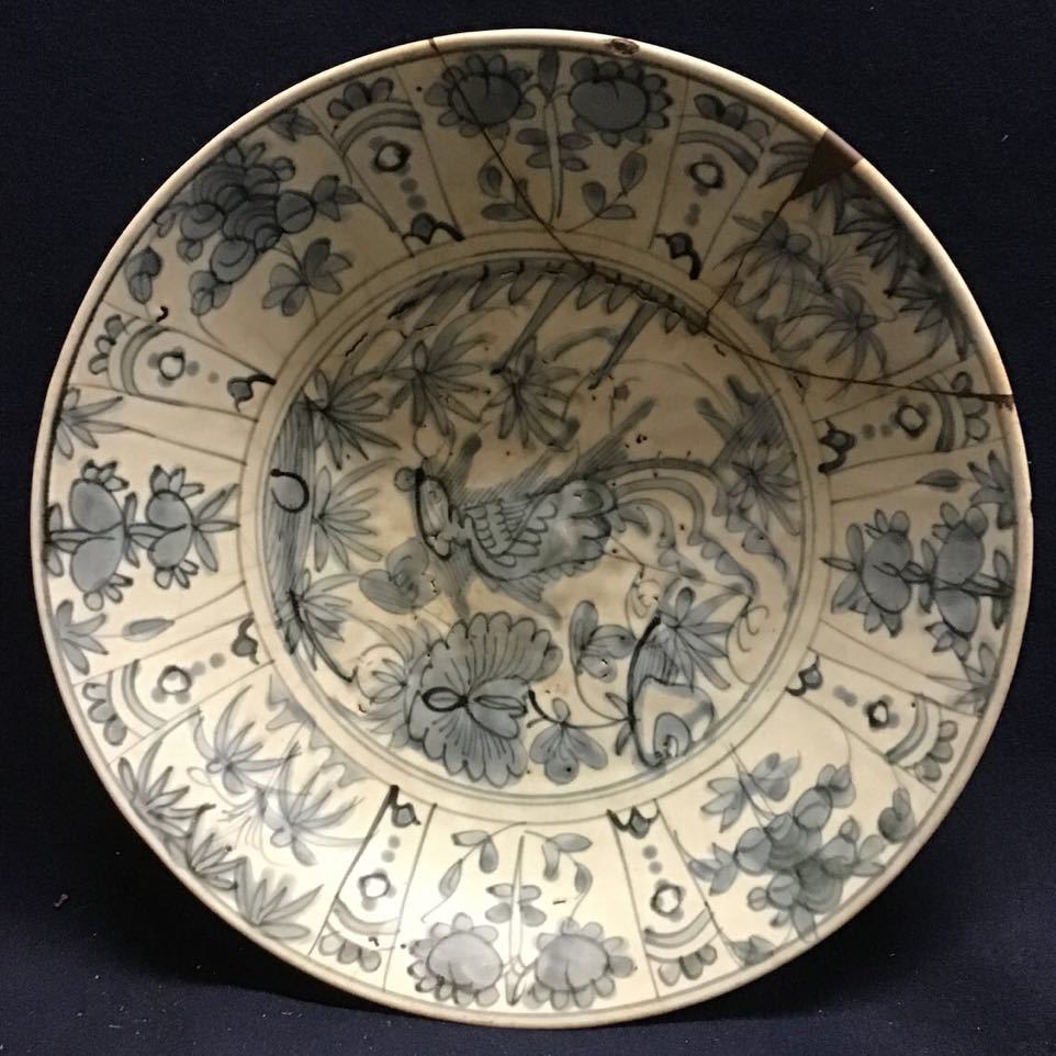 【ギフト】 中国美術 芙蓉手鳥図大皿 古染付 明代 直径34cm 金継ぎ 飾り皿 絵皿 呉須皿 唐物 明 【ギフト】 中国美術 芙蓉手鳥図大皿 古染付 明代 直径34cm 金継ぎ 飾り皿 絵皿 呉須皿 唐物 明