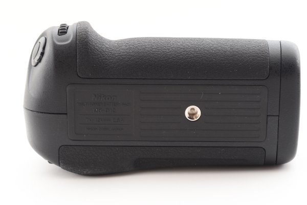 ★超美品★ Nikon MB-D12 バッテリーグリップ #12485_画像9