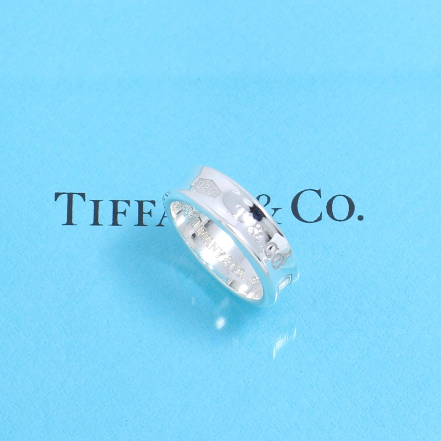 ティファニー TIFFANY 18号 ナロー リング 指輪 定番 人気 ティファニー TIFFANY 18号 ナロー リング 指輪 定番 人気