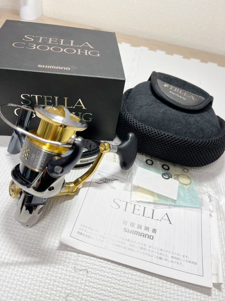 超美品　極上　シマノ SHIMANO 10 ステラ　STELLA C3000HG 送料無料　動作　巻き感なめらか_画像1