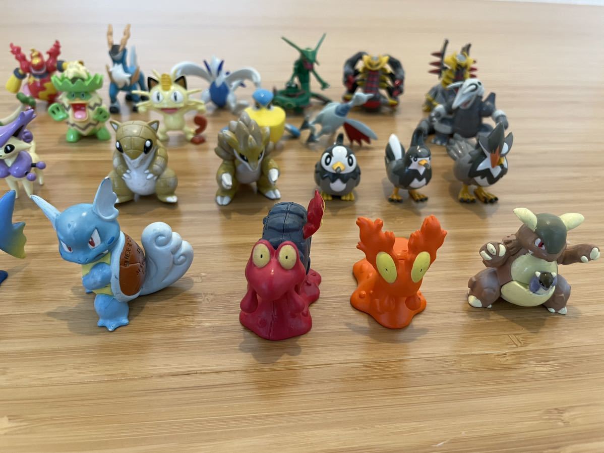 初期希少ポケモン モンコレマグマッグ・マグカルゴフィギュア 初期希少ポケモン モンコレマグマッグ・マグカルゴフィギュア