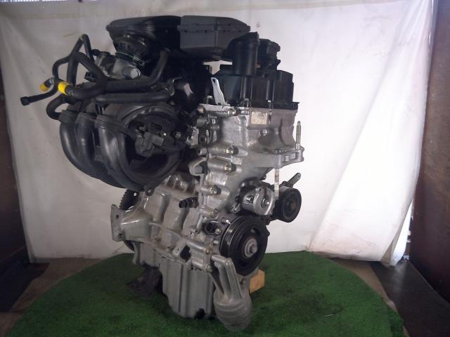 ヴィッツ 　KSP130 エンジン　 1F7 19000-40280_画像4