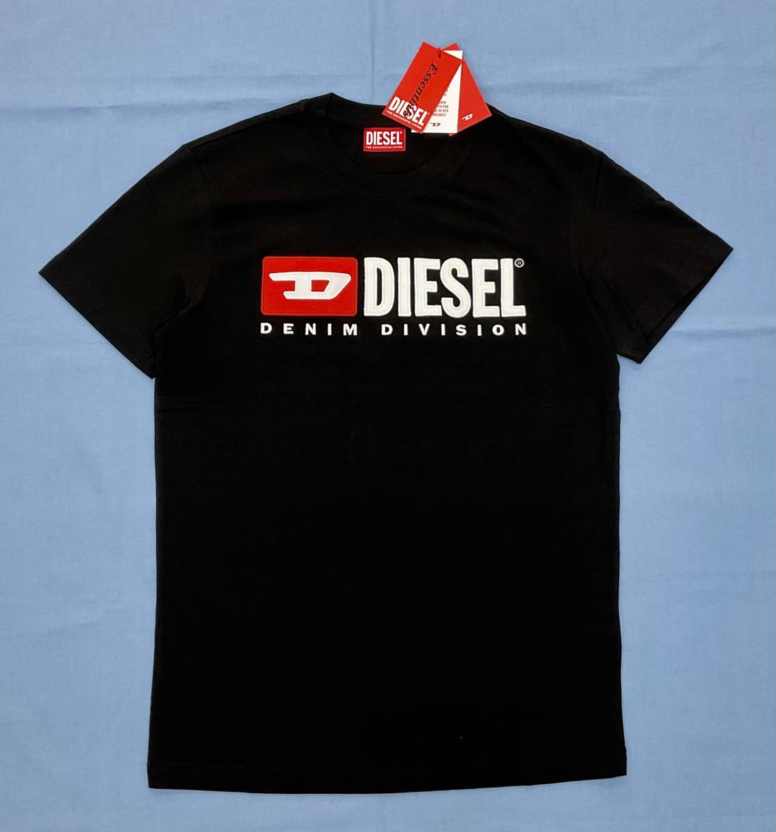 ディーゼル　Tシャツ 20A23　ブラック　Lサイズ　リバイバル ロゴ デザイン　新品 タグ付　DIESEL　T-DIEGOR-DIV　A03766 0GRAI_DIESELロゴが存在感・抜群のTシャツ