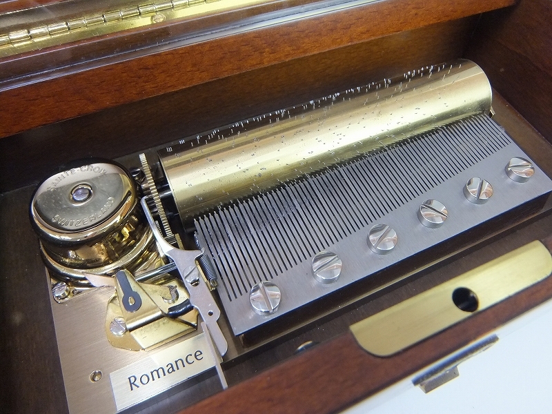 FK-9374 REUGE MUSIC リュージュ社製 シリンダーオルゴール 72弁 FK-9374 REUGE MUSIC リュージュ社製 シリンダーオルゴール 72弁