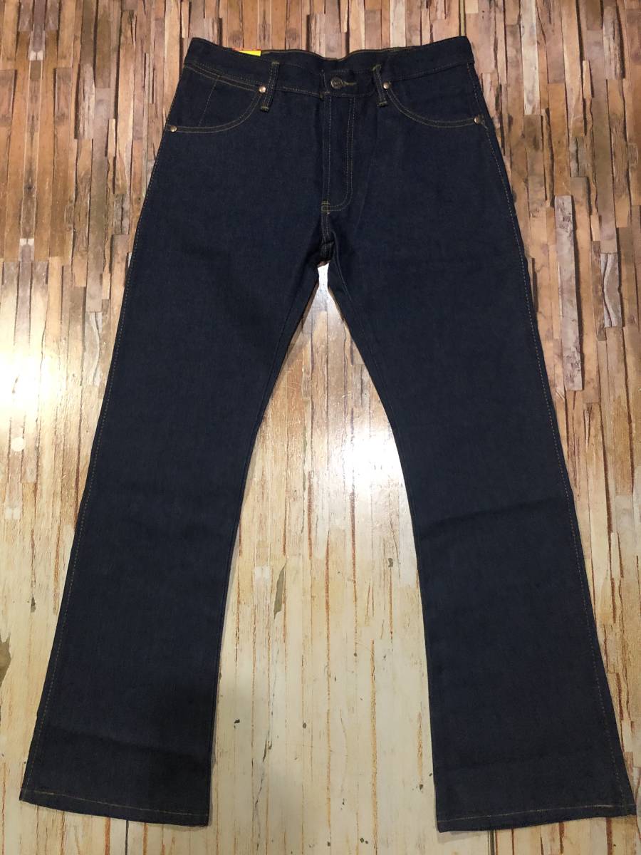 新品・即決・Winnow jeansの14.5oz・リジットデニム使用・ボタンフライのブーツカットジーンズ・３１インチ_画像1