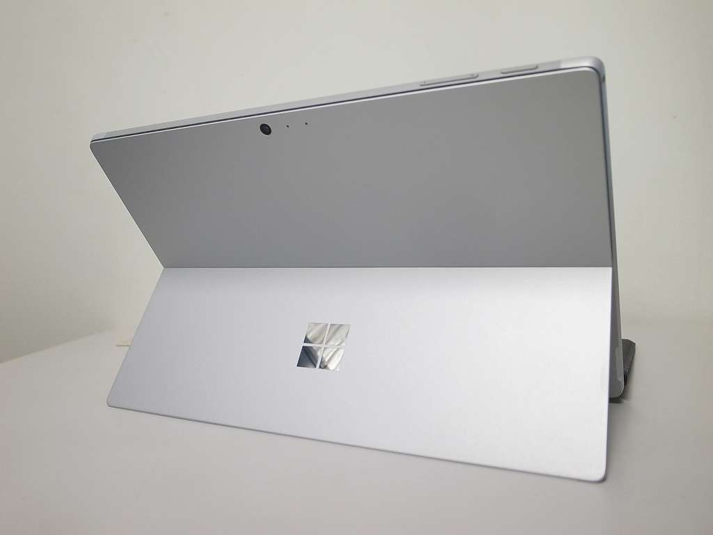 ■☆美品☆バッテリー良好☆タイプカバー付☆ Microsoft Surface Pro 6 SSD256G (2023-0530-1923)■_画像7